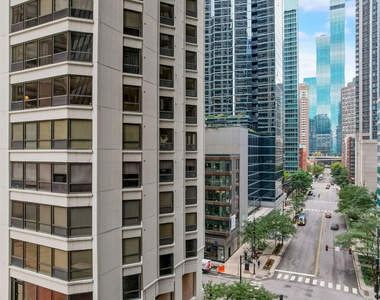 400 E Ohio Street - Photo Thumbnail 32