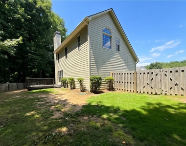 1707 Hidden Pond Circle - Photo Thumbnail 27
