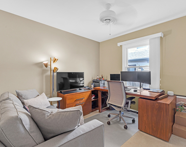 5 Newtown Court - Photo Thumbnail 11