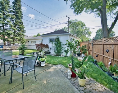5974 W Miami Avenue - Photo Thumbnail 4