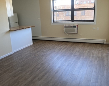 6030 N Kenmore Avenue - Photo Thumbnail 2