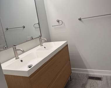 4840 Prestwick Place - Photo Thumbnail 8