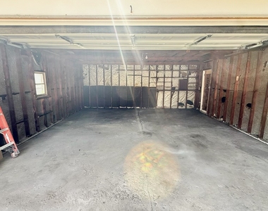8748 N Olcott Avenue - Photo Thumbnail 15