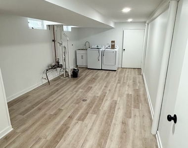 8748 N Olcott Avenue - Photo Thumbnail 14