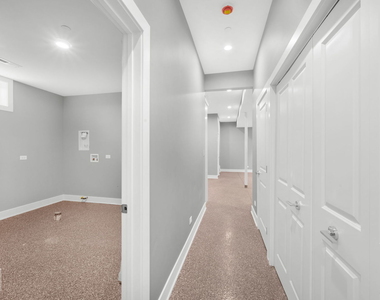 8734 Kimball Avenue - Photo Thumbnail 7
