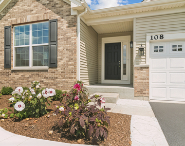 108 Telluride Lane - Photo Thumbnail 2