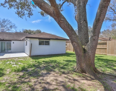 509 Belmont Drive - Photo Thumbnail 4