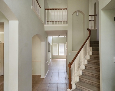 5518 Morgan Park Lane - Photo Thumbnail 35