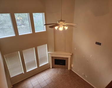 5518 Morgan Park Lane - Photo Thumbnail 22