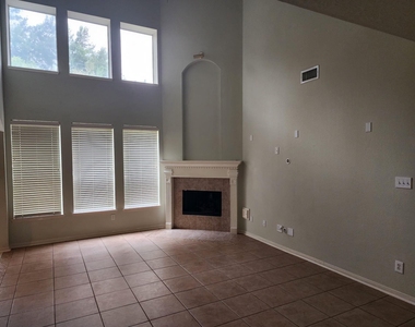 5518 Morgan Park Lane - Photo Thumbnail 5