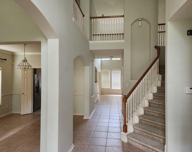 5518 Morgan Park Lane - Photo Thumbnail 3