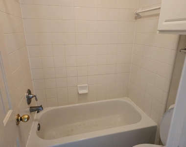5518 Morgan Park Lane - Photo Thumbnail 28