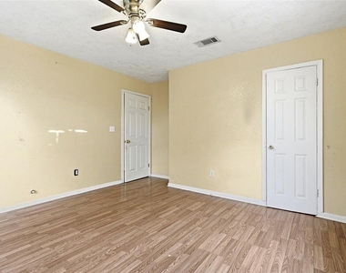 8169 Garland Street - Photo Thumbnail 11
