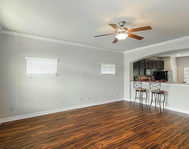 61 Woodland Hills Drive - Photo Thumbnail 2