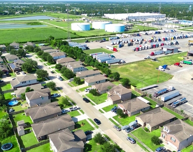 6934 Orchid Street - Photo Thumbnail 35