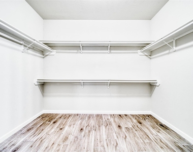 6934 Orchid Street - Photo Thumbnail 10