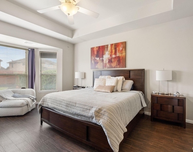 9131 Basin Ridge Lane - Photo Thumbnail 10