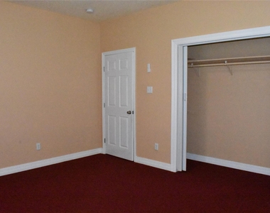 8535 Parkette Drive - Photo Thumbnail 18