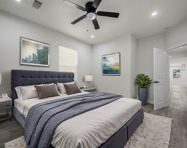 1078 Saint Clair Street - Photo Thumbnail 26