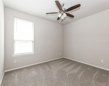 15211 Stuart Bat Cave Lane - Photo Thumbnail 16