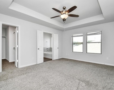 11028 Patriot Court - Photo Thumbnail 24