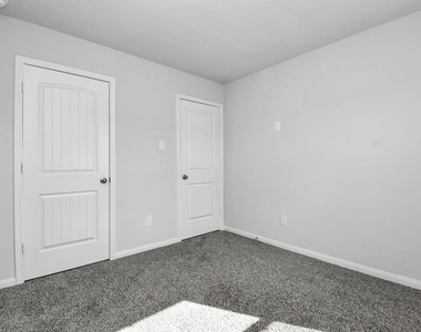 11028 Patriot Court - Photo Thumbnail 36