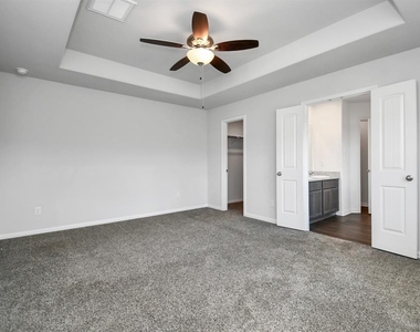 11028 Patriot Court - Photo Thumbnail 23