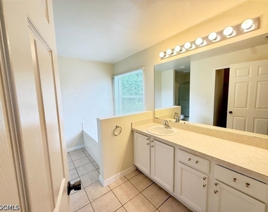 706 Oro Avenue S - Photo Thumbnail 9