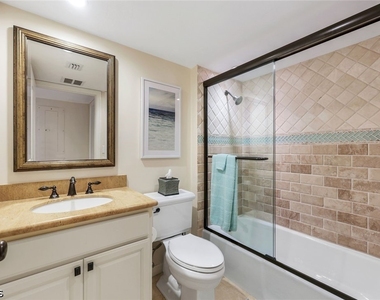 26235 Hickory Boulevard - Photo Thumbnail 20