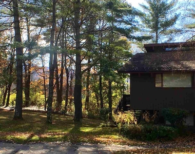 9 Murray Hill Road South - Photo Thumbnail 20