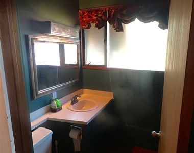 9 Murray Hill Road South - Photo Thumbnail 26