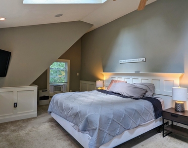 52 Crestview - Photo Thumbnail 22