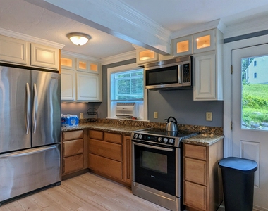 52 Crestview - Photo Thumbnail 9