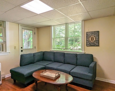 52 Crestview - Photo Thumbnail 25