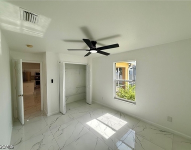 2209 Ne 9th Avenue - Photo Thumbnail 14