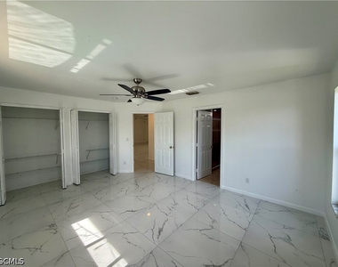 2209 Ne 9th Avenue - Photo Thumbnail 24
