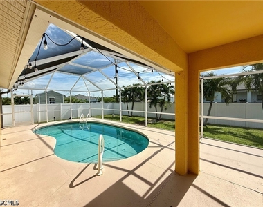 2209 Ne 9th Avenue - Photo Thumbnail 34