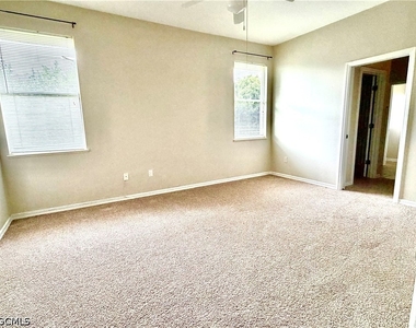 1466 Argyle Drive - Photo Thumbnail 31