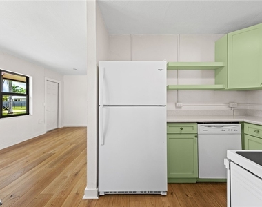 1442 Olmeda Way - Photo Thumbnail 9