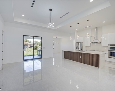 3500 33rd Street Sw - Photo Thumbnail 32