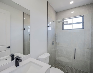 3500 33rd Street Sw - Photo Thumbnail 19