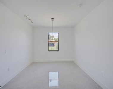 3500 33rd Street Sw - Photo Thumbnail 10