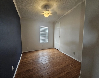35340 Morgan Road - Photo Thumbnail 6