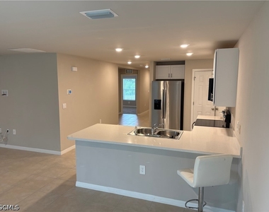 5013 Placid Lane - Photo Thumbnail 7