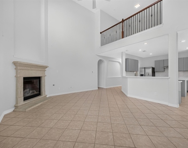 24542 Bella Veneza Drive - Photo Thumbnail 6