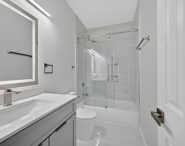 24542 Bella Veneza Drive - Photo Thumbnail 17