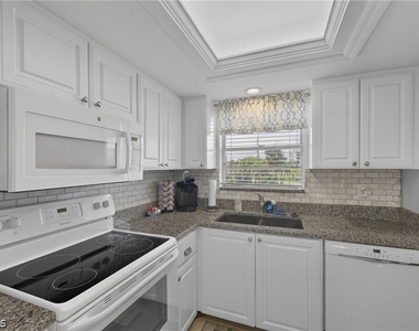 16881 Davis Road - Photo Thumbnail 5