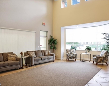 6481 Aragon Way - Photo Thumbnail 33