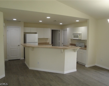 1236 Bayou Street - Photo Thumbnail 1