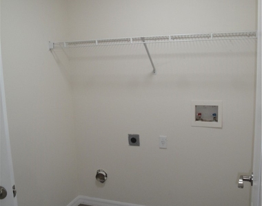 1236 Bayou Street - Photo Thumbnail 7